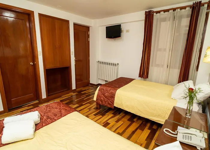 Hotel Kenamari