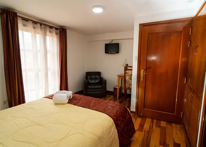 Hotel Kenamari 3*