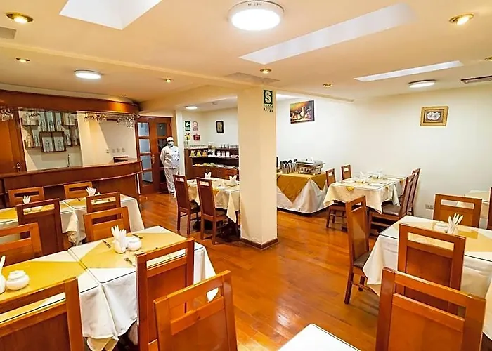 Hotel Kenamari 3*